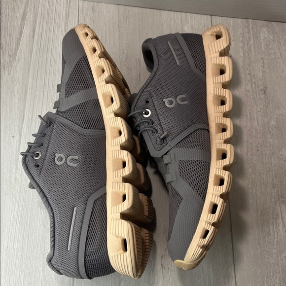 On Running  women’s Charcoal and Beige Sneakers - Picture 12 of 14